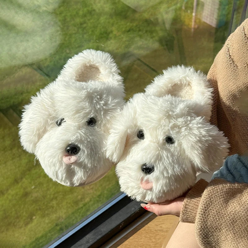 Flauschige Hausschuhe für Damen