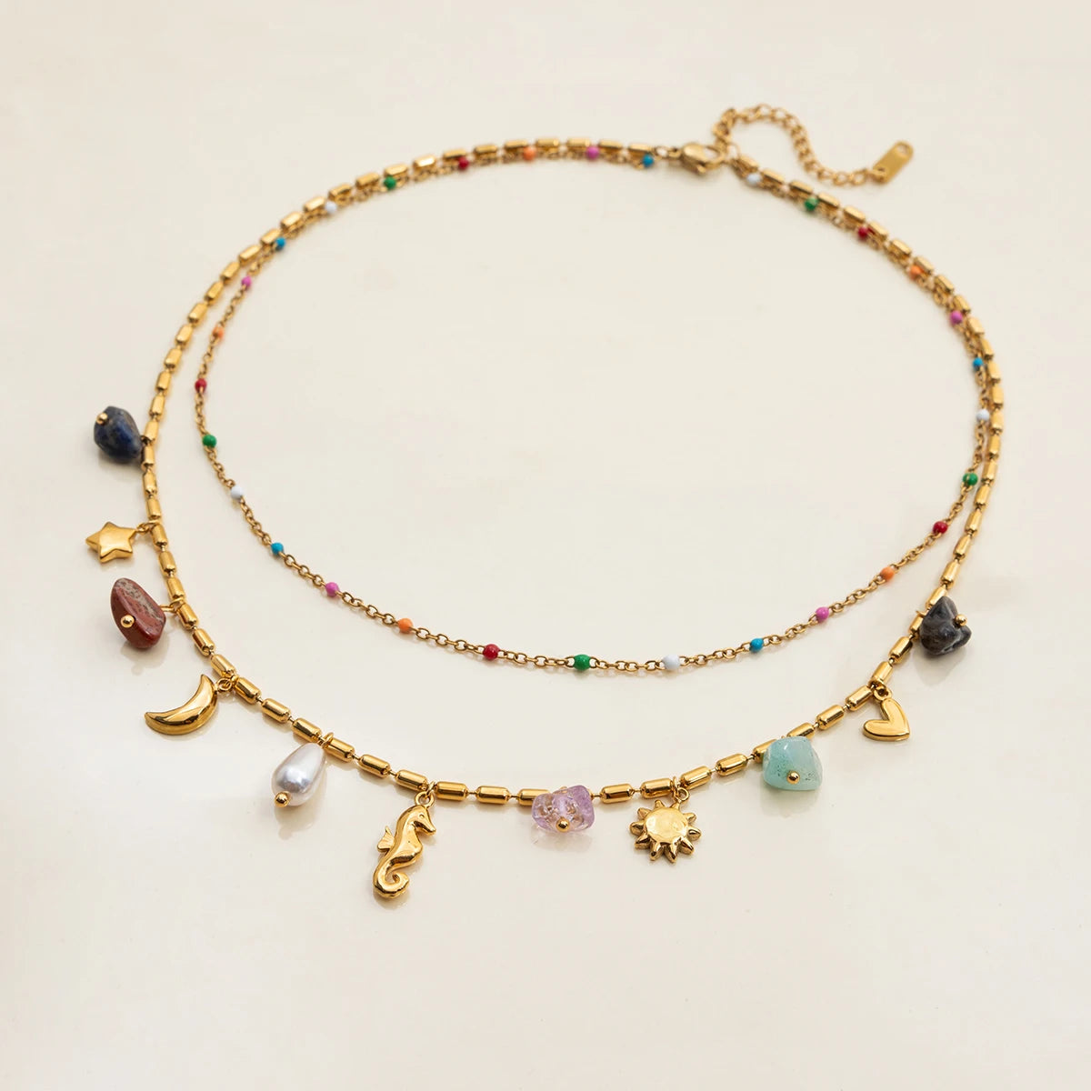 Halskette mit farbigem Steinanhänger für Damen