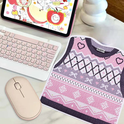 Kawaii Cartoon Sweater Mauspad