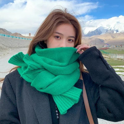 Langer Winterschal aus Wolle für Damen