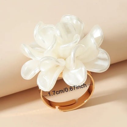 Romantischer Weißer Blumenring