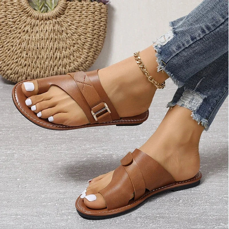 Damen Sandalen Flach Sommer – Römer-Schnalle Zehentrenner