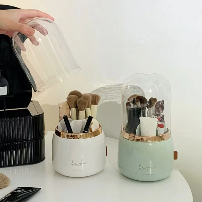 Vanity, pinceaux et accessoires beauté KitiKerz